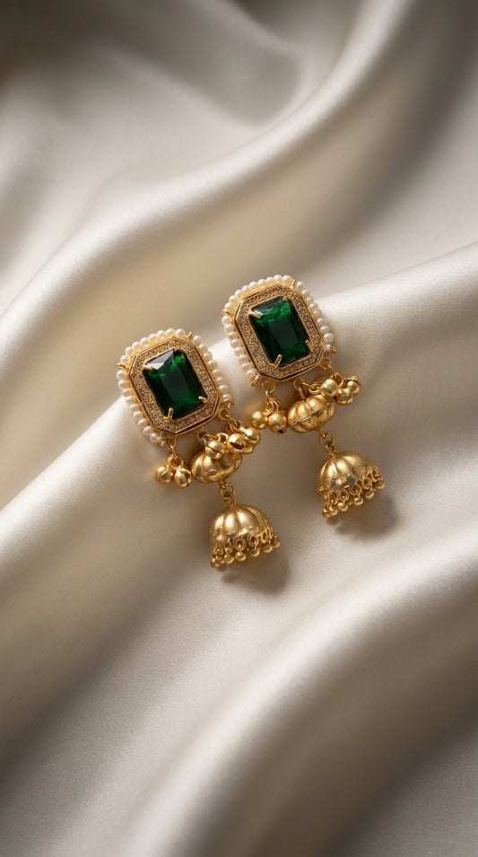 Gold-Toned Kundan Choker Necklace with Pearl & Stone Work