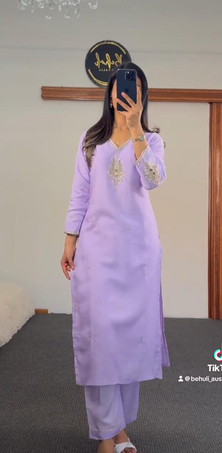 Lavender Silk Kurti Set with Gold Zari Embroidery