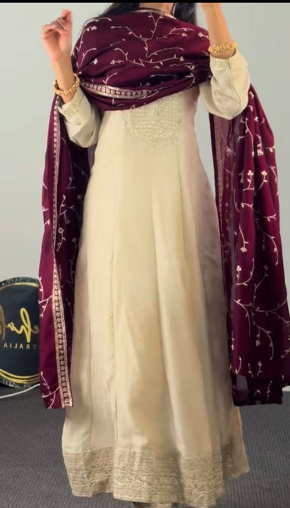 Off white Anarkali set with Maroon Dupatta