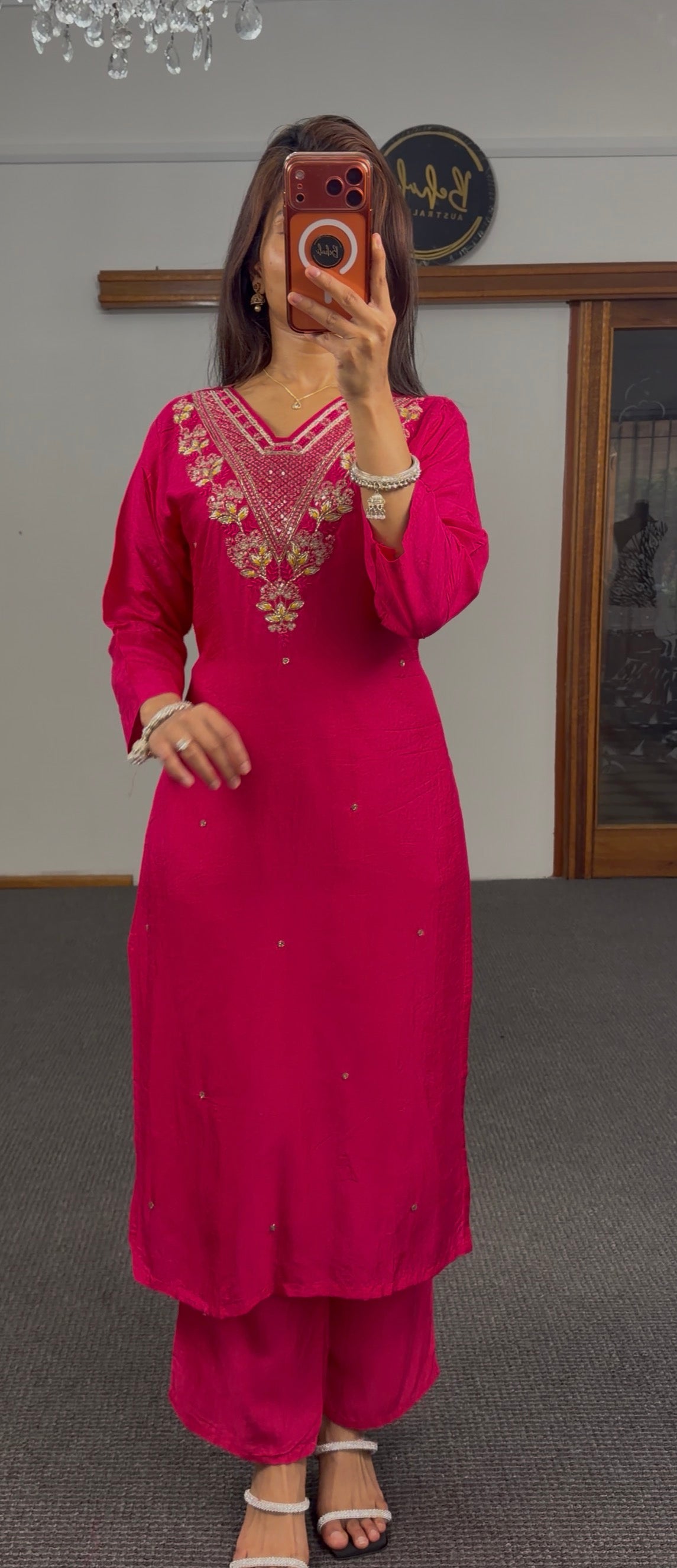 Fuchsia Zari Dola Silk Kurti Set