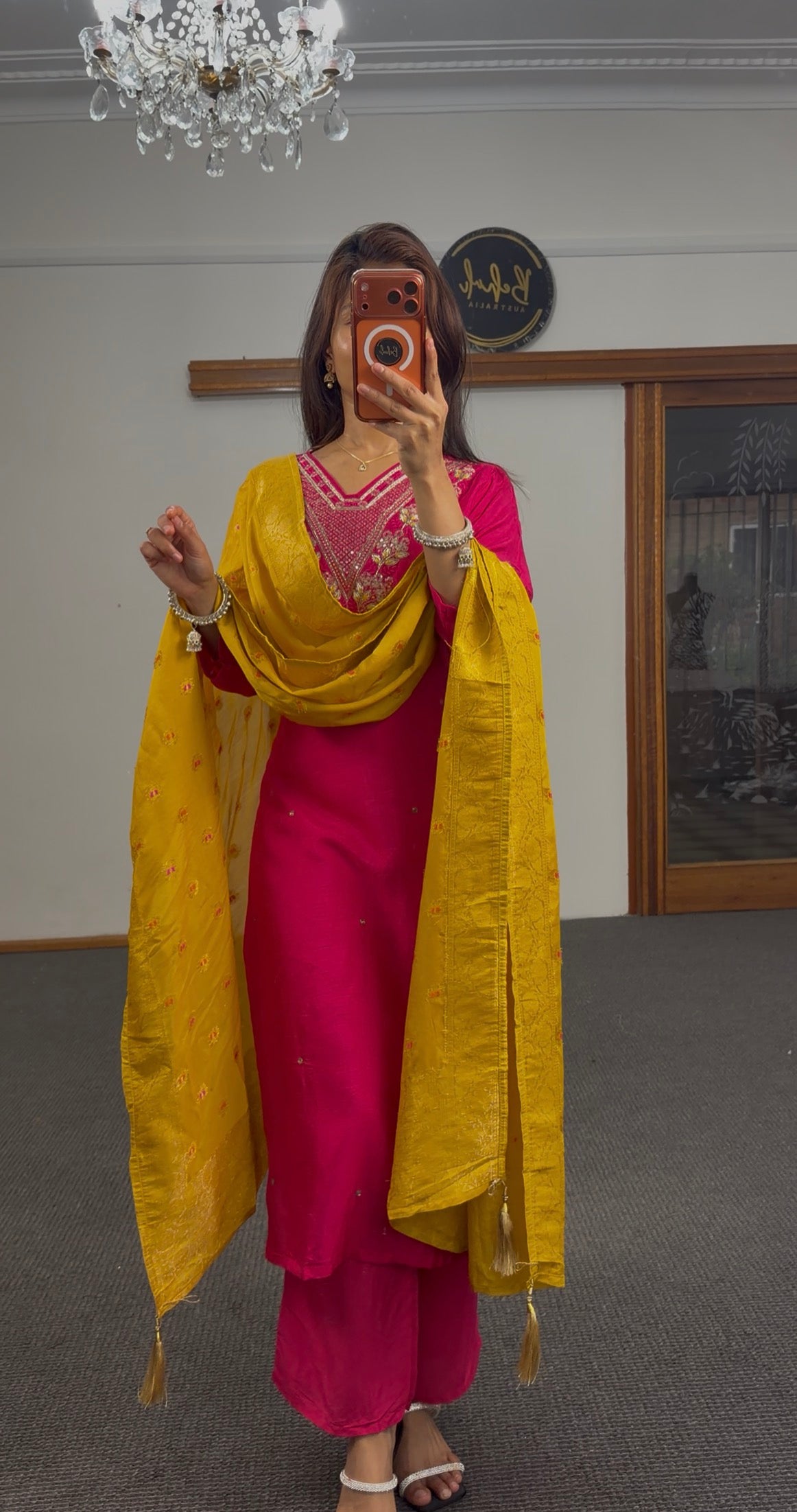 Fuchsia Zari Dola Silk Kurti Set