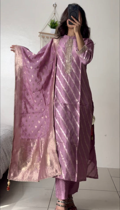 Lavender Zari Silk Kurti Set