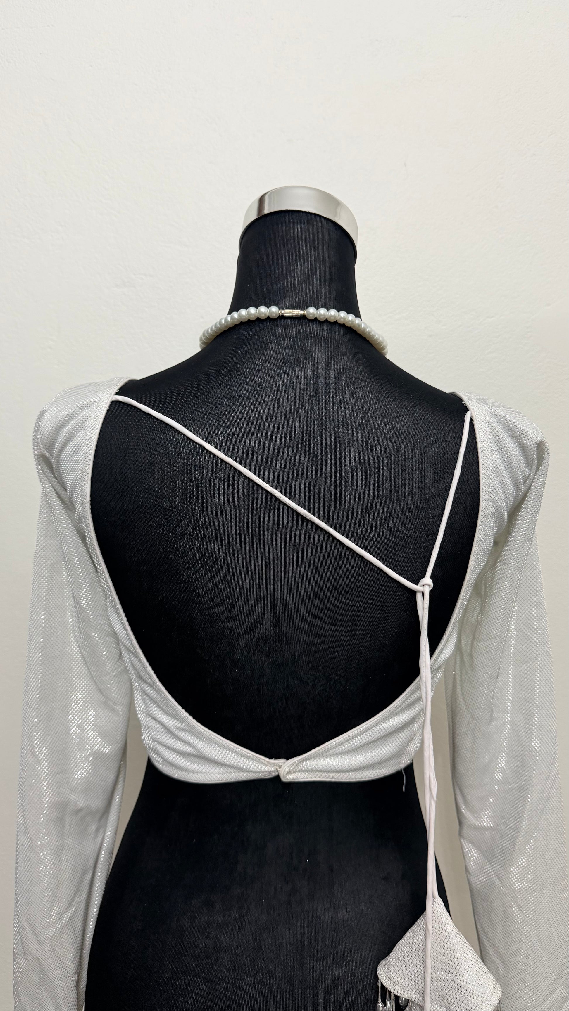 Ivory Shimmer Knit Long Sleeve Crop Blouse | Bust 34 Waist 26