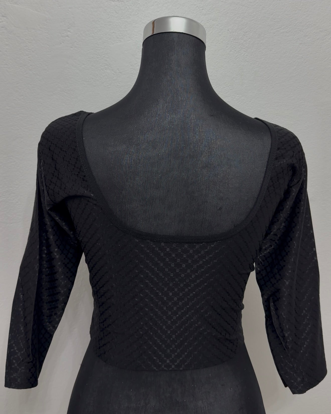 Black Jacquard Stretch Blouse | Scoop Neck 3/4 Sleeve
