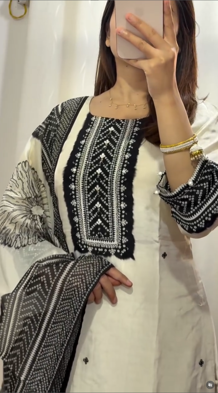 Ivory cotton kurti set with black thread embroidery and block print chevron dupatta with tassels — Behuli Australia — view 3