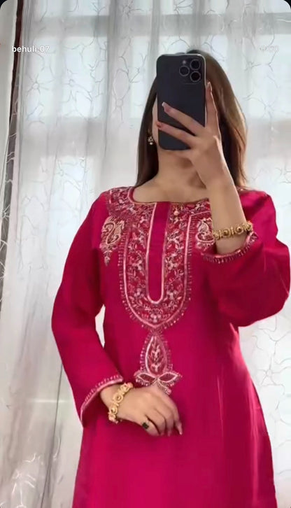 Fuchsia georgette kurti set with gold zari and sequin embroidery at neckline, matching pants and sheer dupatta — Behuli — view 3