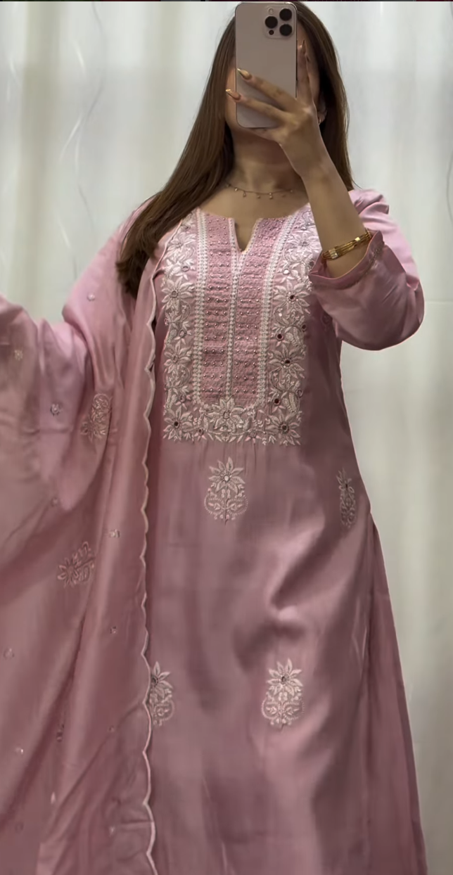 Dusty pink cotton kurti set with ivory chikankari embroidery, matching palazzo pants and scalloped dupatta — Behuli Australia — view 5