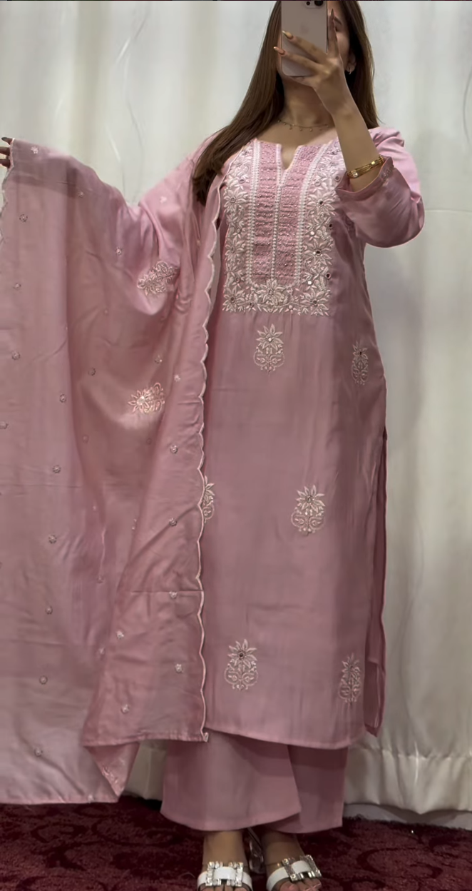 Dusty pink cotton kurti set with ivory chikankari embroidery, matching palazzo pants and scalloped dupatta — Behuli Australia — view 4