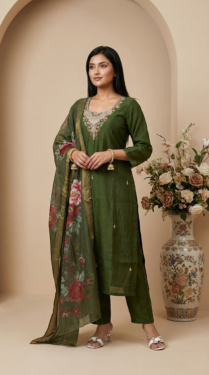 Olive green pure silk kurti set with kundan cutdana neckline embroidery and matching floral organza dupatta with gold zari — view 4