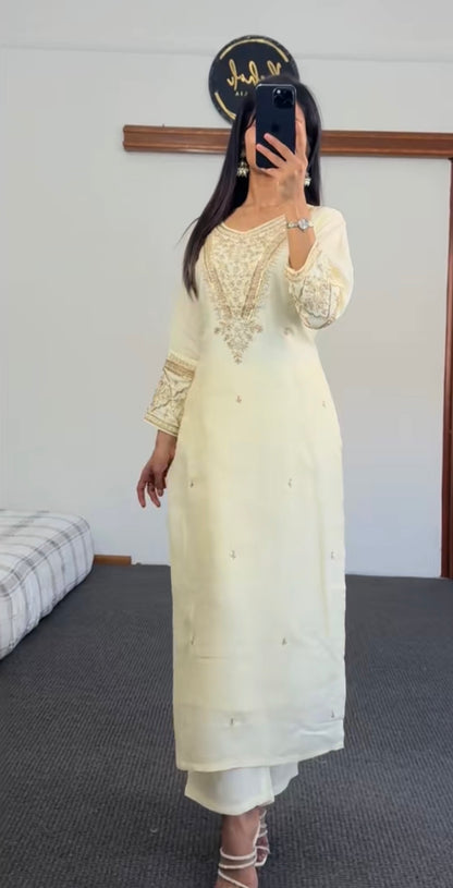 Royal Off-White Embroidered Kurti Set