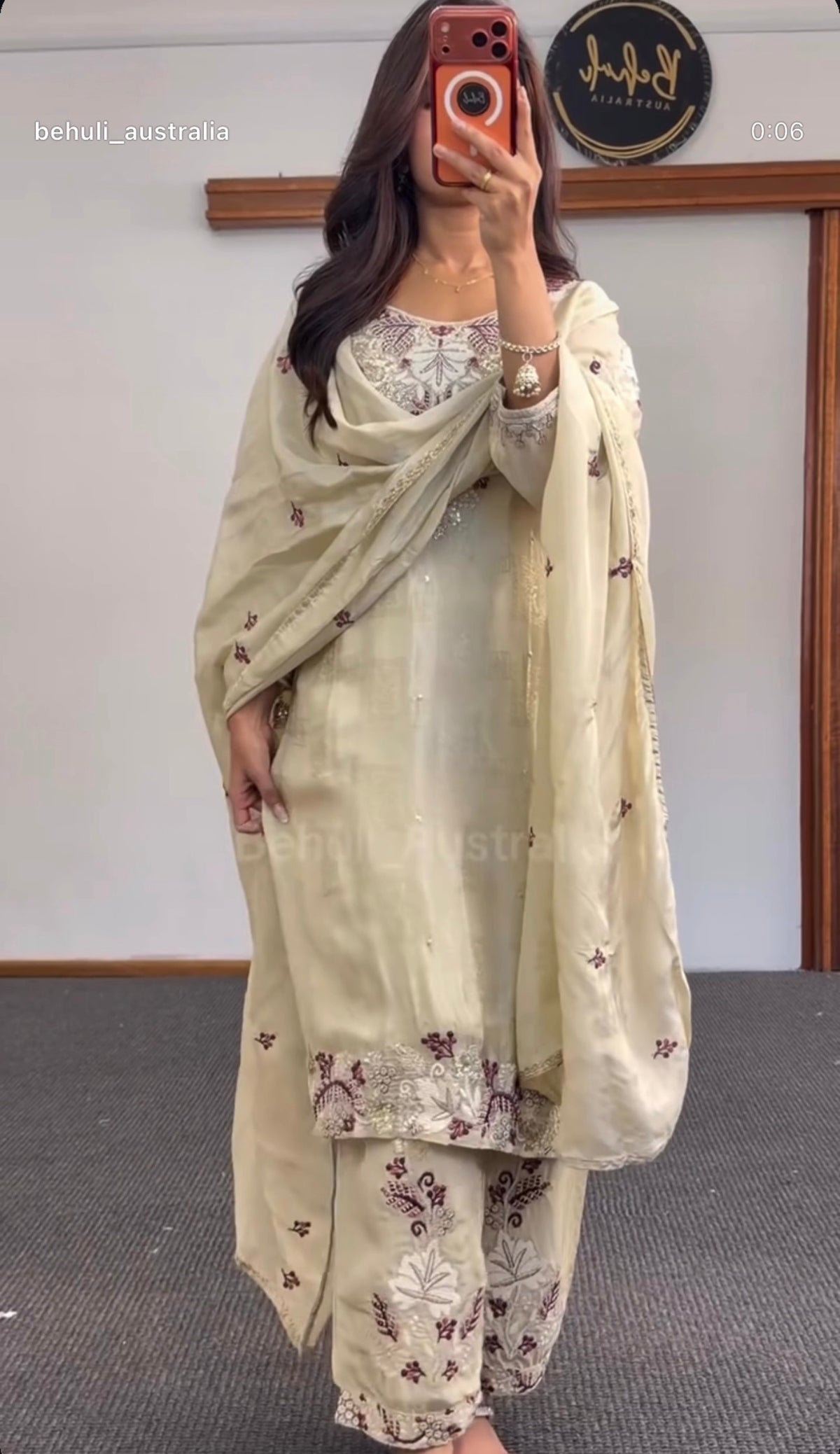 Ivory Kurthi set with Handwork