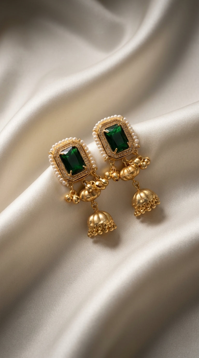 Gold-Toned Kundan Choker Necklace with Pearl & Stone Work