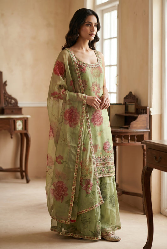 Green Sleeveless Kurti Set