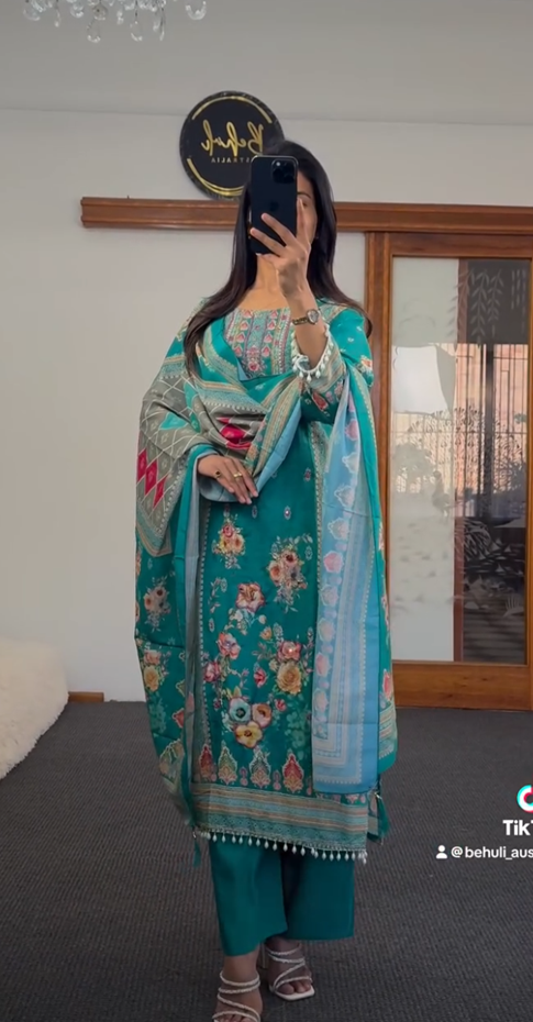 Teal Embroidered Kurti Set with Floral Print & Grey Dupatta