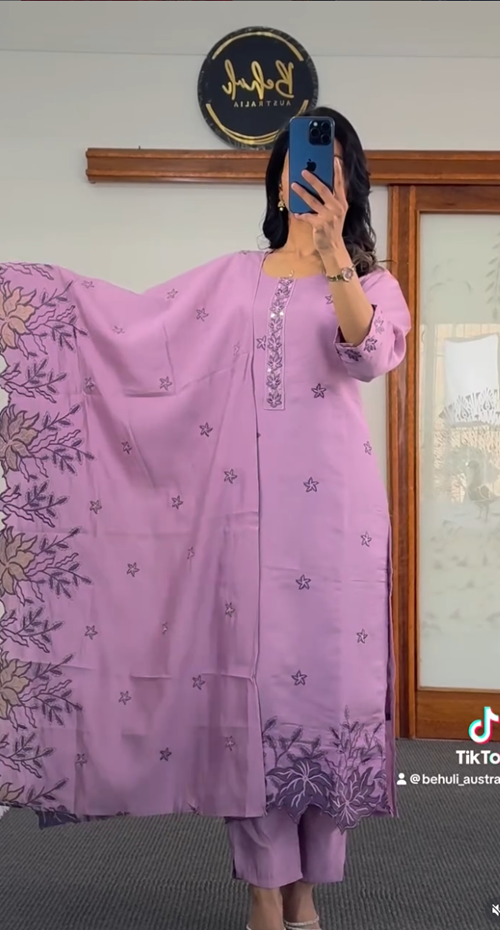 Lavender Embroidered Kurti Set with Floral Chikankari