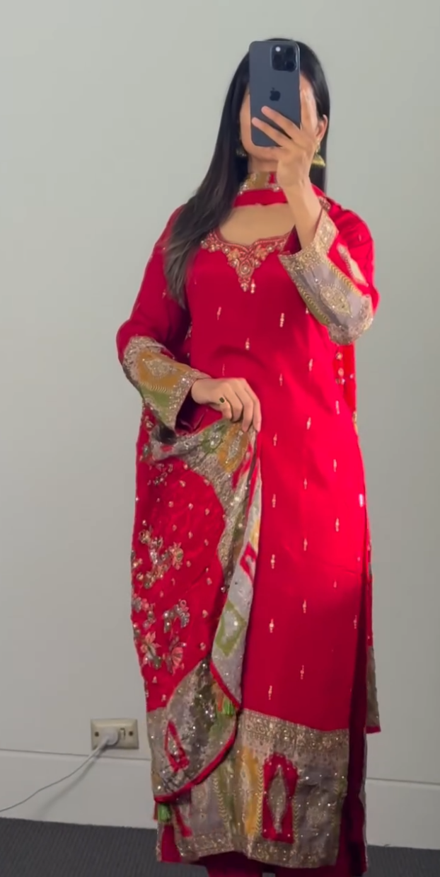 The Red Majesty – Premium Chiffon Rajasthani Set