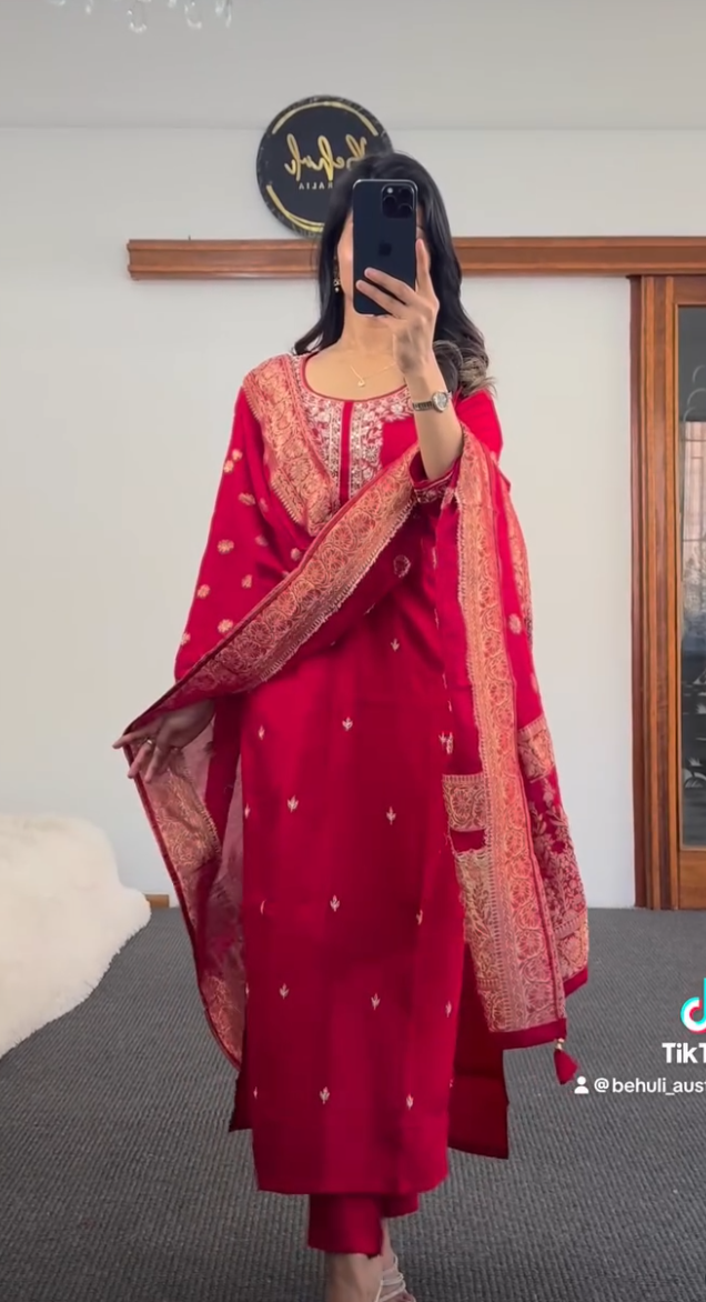 Handcrafted Crimson Dola Silk Kurta Set