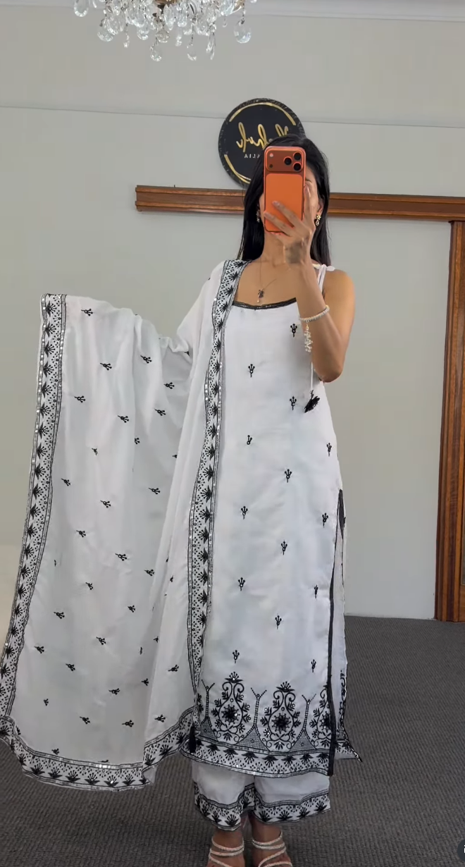 White Embroidered Kurti Set with Black Border Dupatta