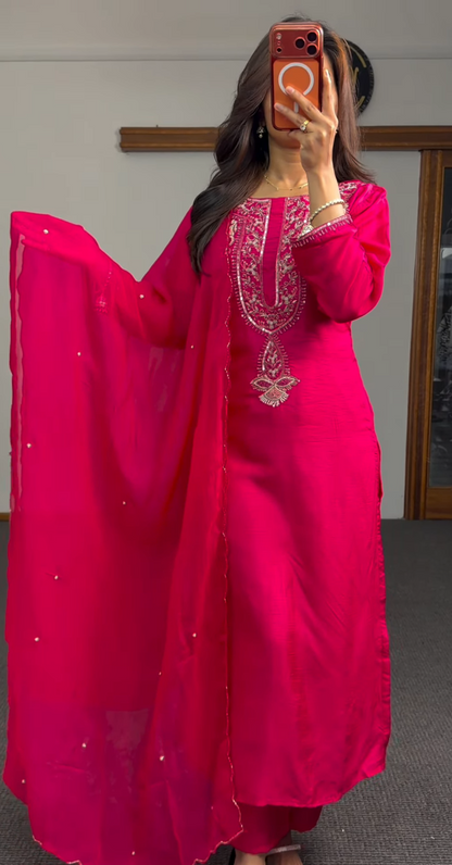 Fuchsia Zari Dola Silk Kurti Set
