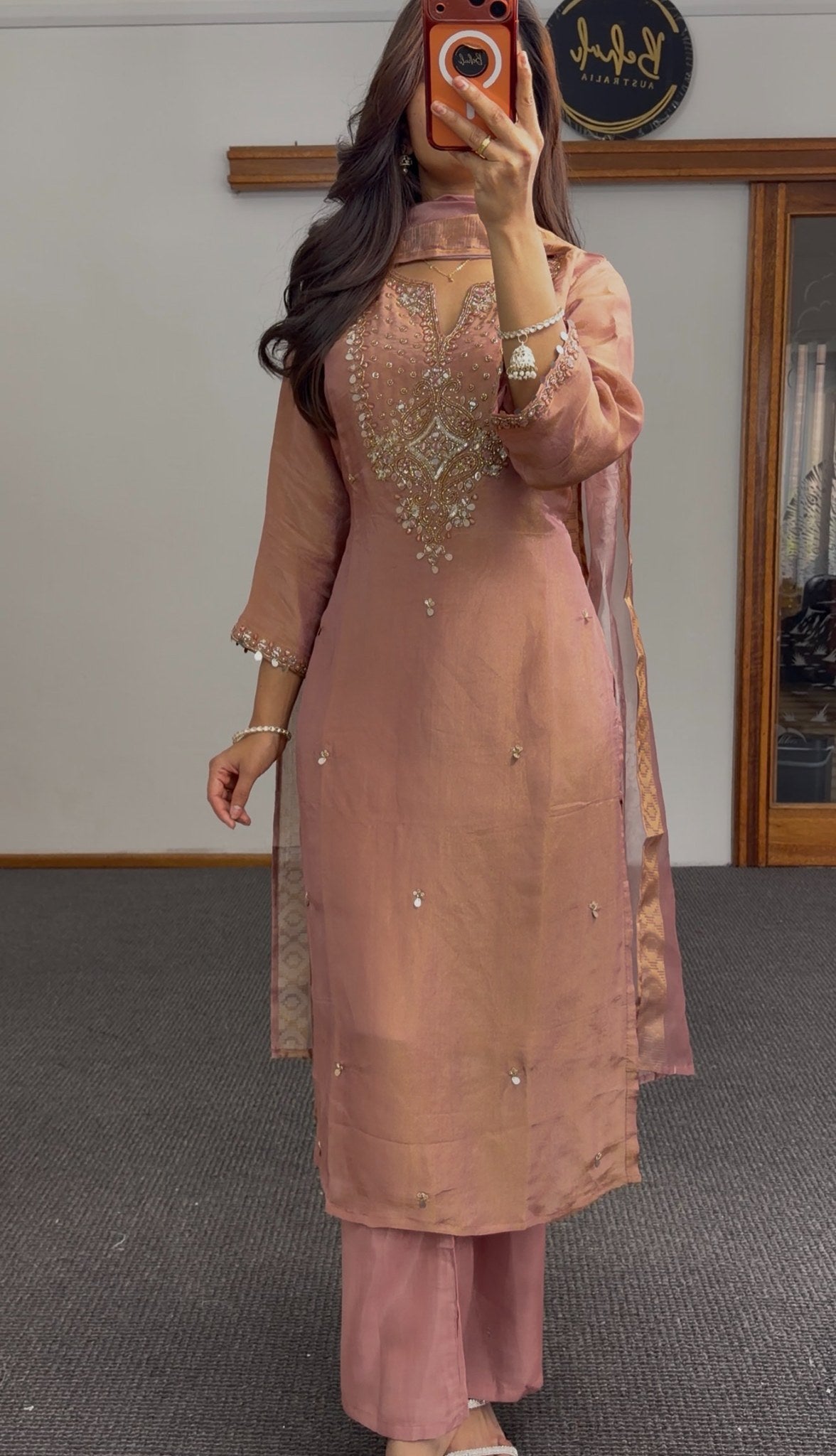 Dusty rose kurti set with mirror and kundan embroidery, paired with floral printed organza dupatta and palazzo pants — view 3